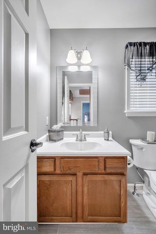 721 LOCUST LN, Ambler, PA 19002