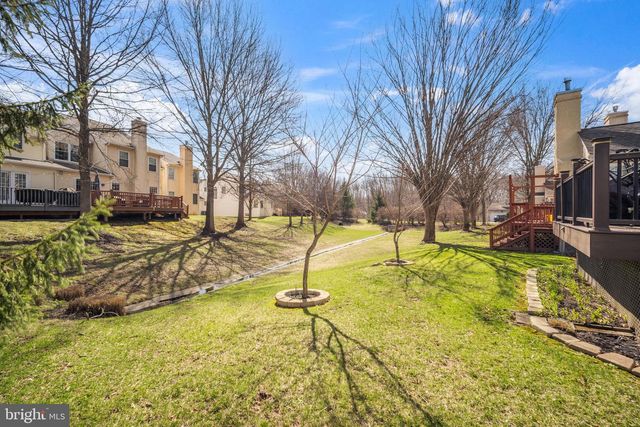 721 LOCUST LN, Ambler, PA 19002