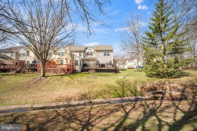 721 LOCUST LN, Ambler, PA 19002