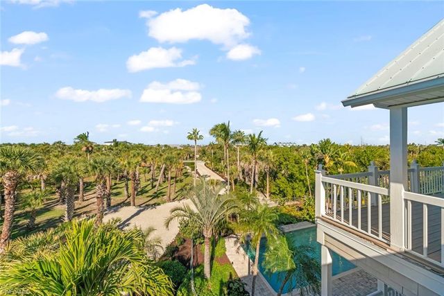 1828 Buckthorn LN, Sanibel, FL 33957