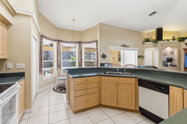 3225 CANOE CREEK ROAD, St Cloud, FL 34772
