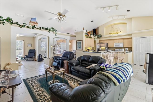 3225 CANOE CREEK ROAD, St Cloud, FL 34772