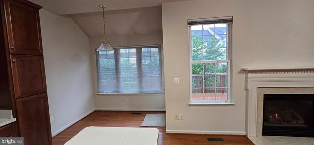 22614 WELBORNE MANOR SQ, Ashburn, VA 20148