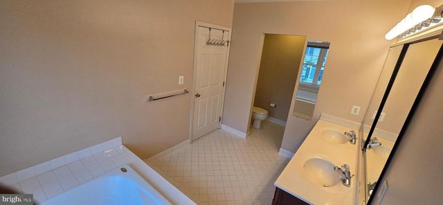 22614 WELBORNE MANOR SQ, Ashburn, VA 20148