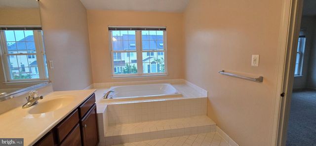 22614 WELBORNE MANOR SQ, Ashburn, VA 20148