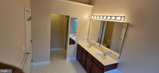 22614 WELBORNE MANOR SQ, Ashburn, VA 20148