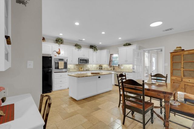 41 Man O War Lane, Fairview, TX 75069