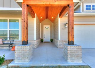 507 Blue Bird Road, Shawnee, OK 74804