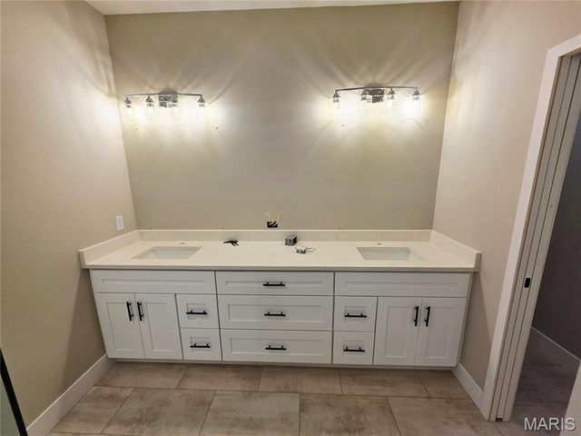 1192 Widgeon Drive, Mascoutah, IL 62258