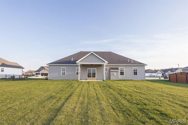 1192 Widgeon Drive, Mascoutah, IL 62258
