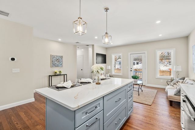 18 Danielles Way, Worcester, MA 01606