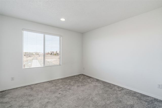 5238 Gold Hill Lane, Santa Fe, NM 87507