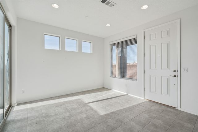 5238 Gold Hill Lane, Santa Fe, NM 87507