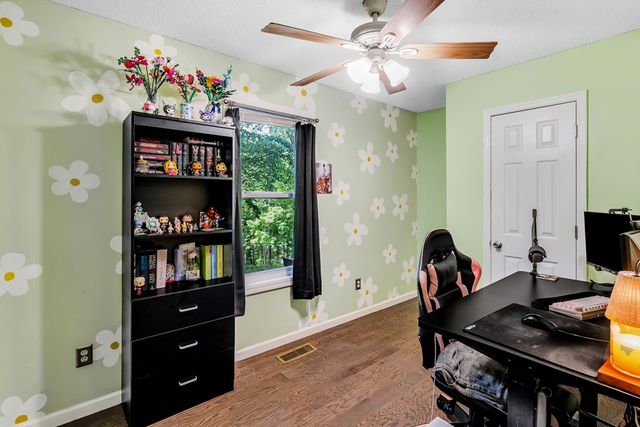 295 Cody Way, Tunnel Hill, GA 30755