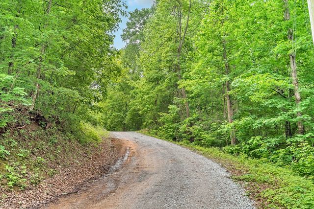 295 Cody Way, Tunnel Hill, GA 30755
