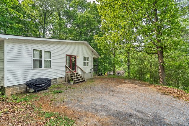 295 Cody Way, Tunnel Hill, GA 30755
