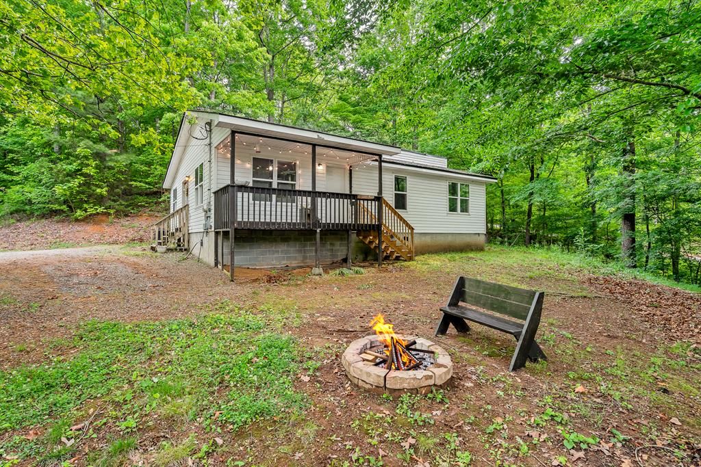 295 Cody Way, Tunnel Hill, GA 30755
