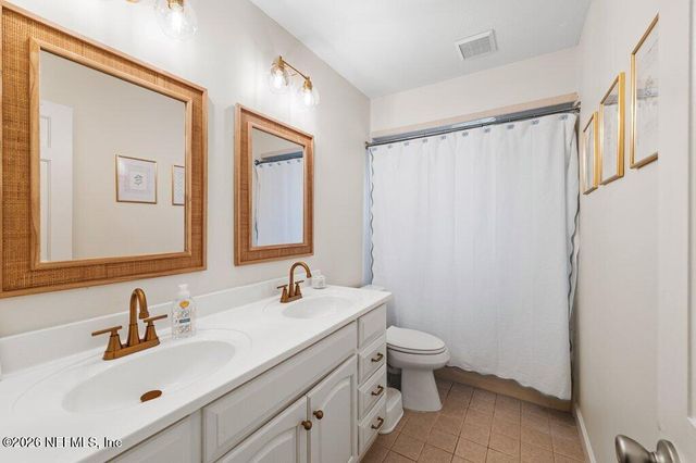 8119 WEKIVA Lane, Jacksonville, FL 32256