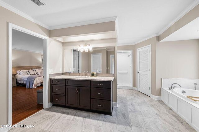 8119 WEKIVA Lane, Jacksonville, FL 32256