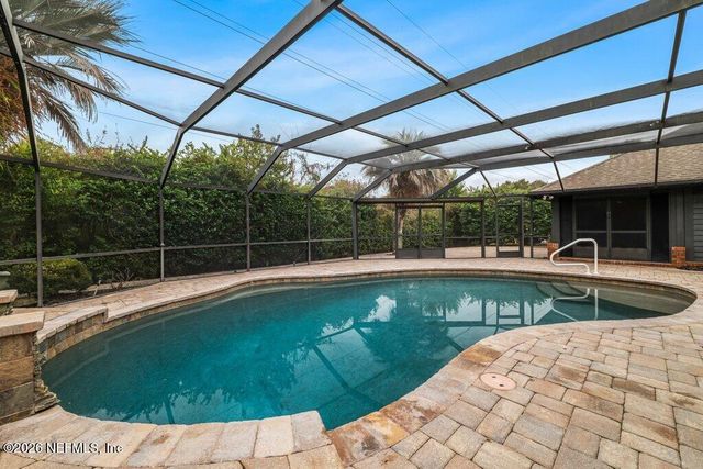 8119 WEKIVA Lane, Jacksonville, FL 32256