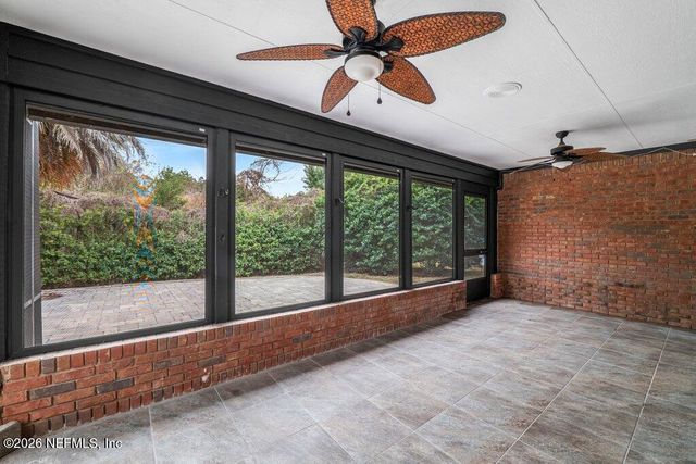 8119 WEKIVA Lane, Jacksonville, FL 32256