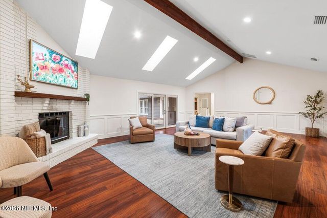 8119 WEKIVA Lane, Jacksonville, FL 32256