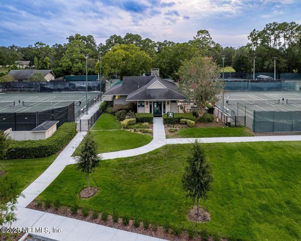8119 WEKIVA Lane, Jacksonville, FL 32256