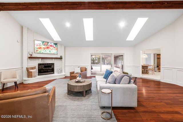 8119 WEKIVA Lane, Jacksonville, FL 32256