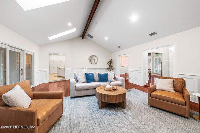 8119 WEKIVA Lane, Jacksonville, FL 32256