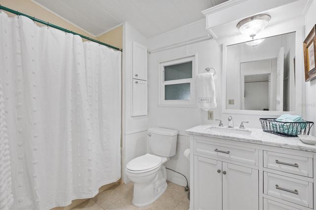 732 ROYAL PALM AVENUE, Lady Lake, FL 32159