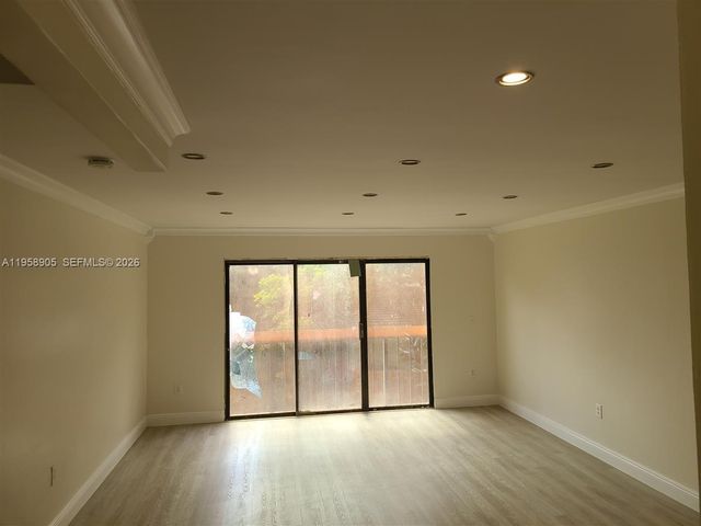 4020 Del Rio Way, Sunrise, FL 33351