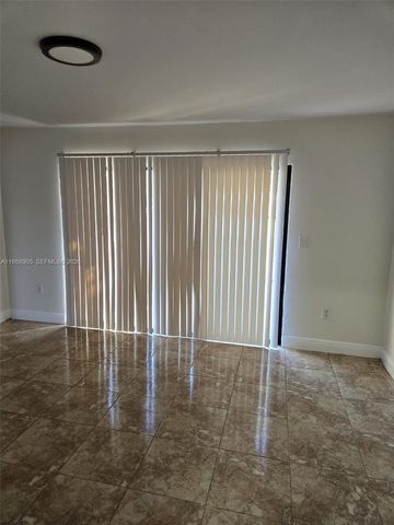 4020 Del Rio Way, Sunrise, FL 33351