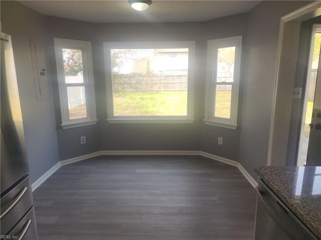 4116 Stillwood CT, Virginia Beach, VA 23456