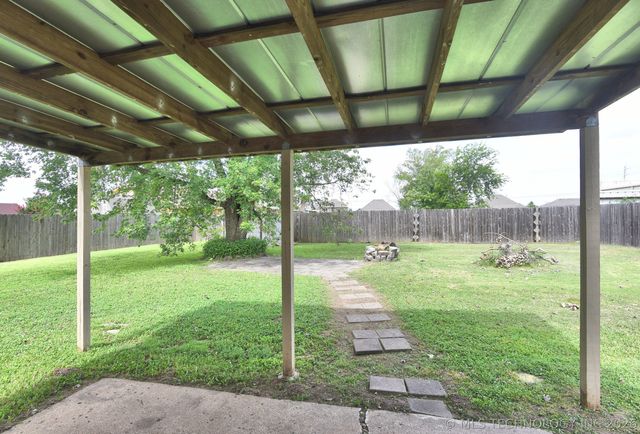 3124 S 210th East Avenue, Broken Arrow, OK 74014