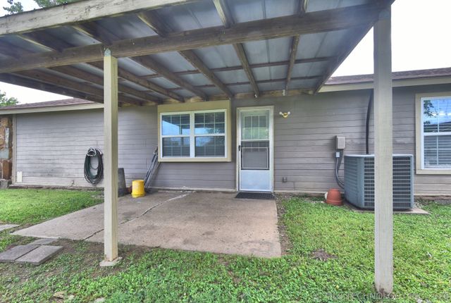 3124 S 210th East Avenue, Broken Arrow, OK 74014