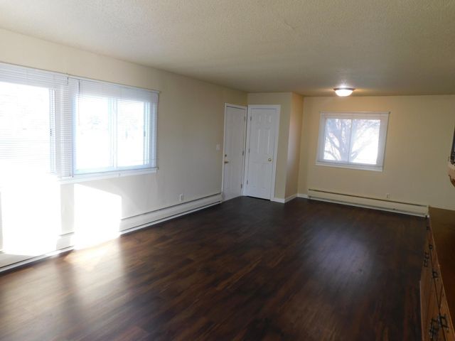 537 20th Street N, Fargo, ND 58102