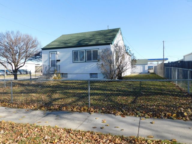 537 20th Street N, Fargo, ND 58102