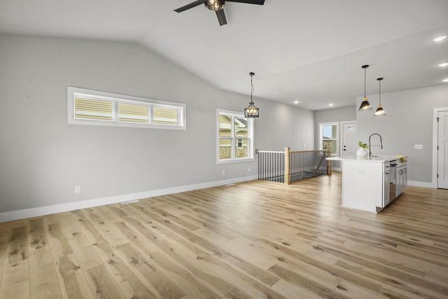 1490 Palm Grass Way, Stoughton, WI 53589