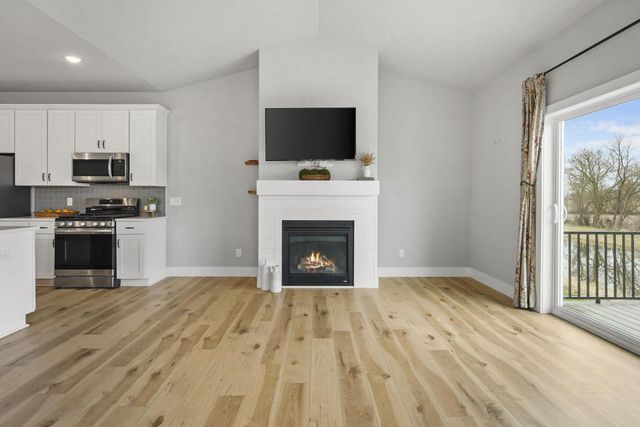 1490 Palm Grass Way, Stoughton, WI 53589