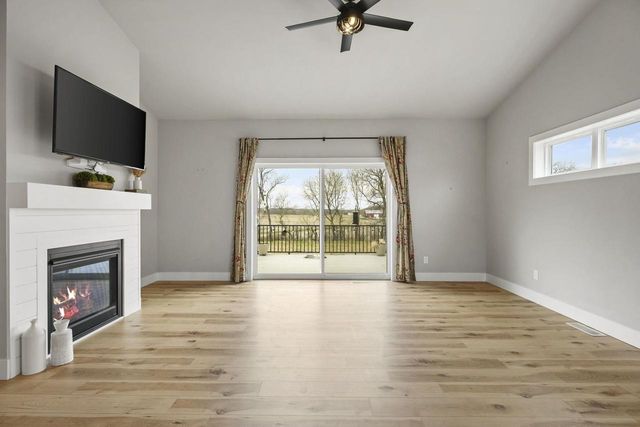 1490 Palm Grass Way, Stoughton, WI 53589