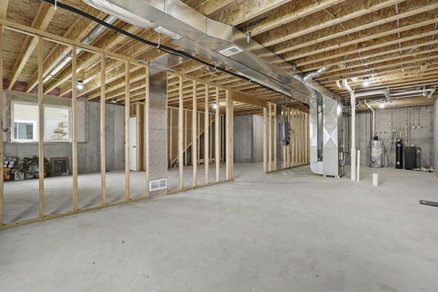 1490 Palm Grass Way, Stoughton, WI 53589