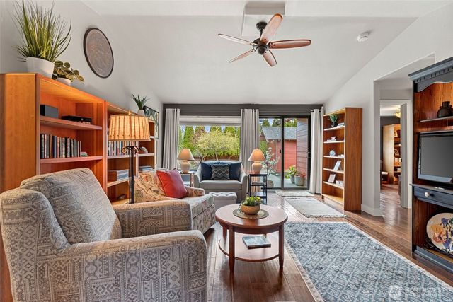 108 S 28th Street, Mount Vernon, WA 98274