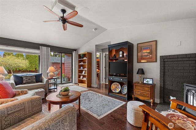 108 S 28th Street, Mount Vernon, WA 98274