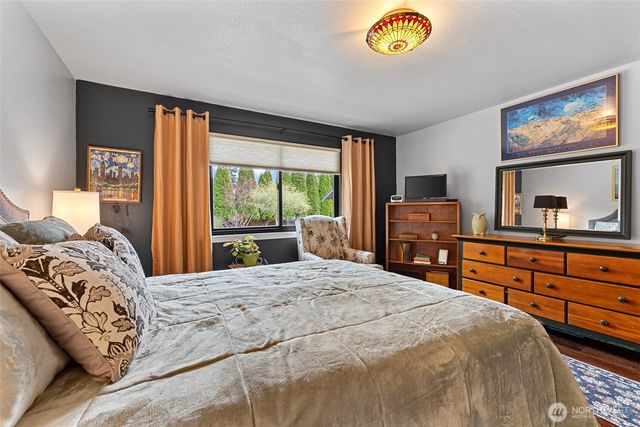 108 S 28th Street, Mount Vernon, WA 98274