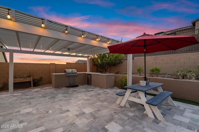 2916 W BRILLIANT SKY Drive, Phoenix, AZ 85085