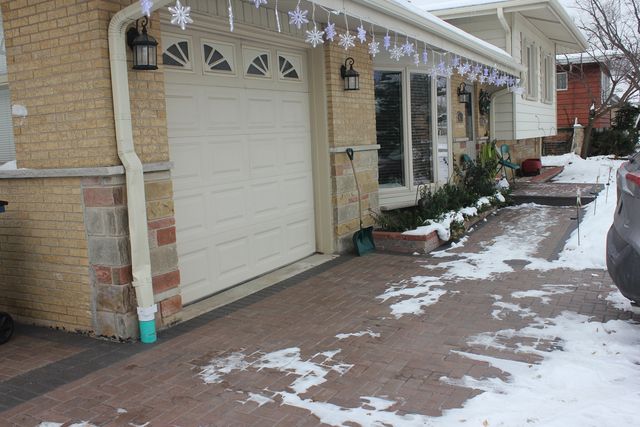 5639 N Manor Lane, Norwood Park Township, IL 60631