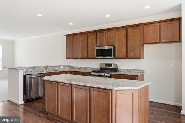105 FADING STAR CT, Stephenson, VA 22656