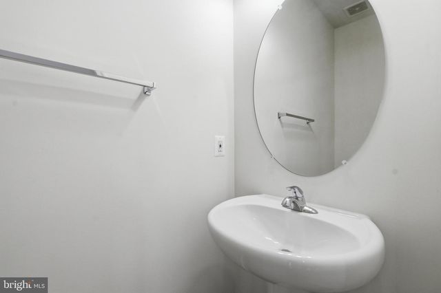 105 FADING STAR CT, Stephenson, VA 22656