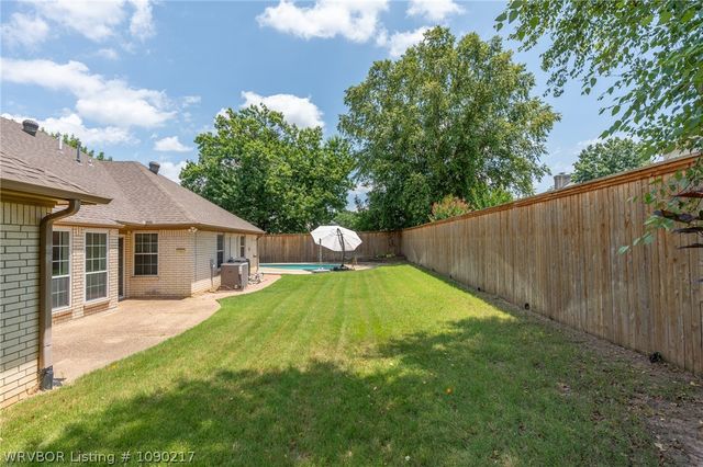 2412 Fianna Way, Fort Smith, AR 72908