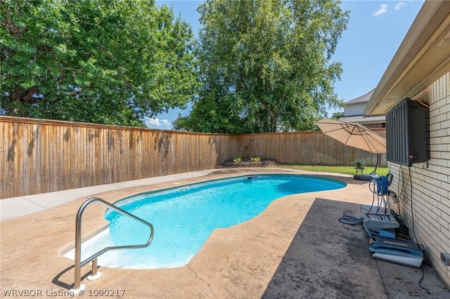 2412 Fianna Way, Fort Smith, AR 72908